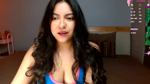Snapshot of dontbemina chatting on May 18, 2026, 4:07 am DontBeMina online show from May 18, 2026, 4:07 am