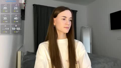 Snapshot of double_sun chatting on May 15, 2026, 11:56 pm Alice and Mark online show from May 15, 2026, 11:56 pm
