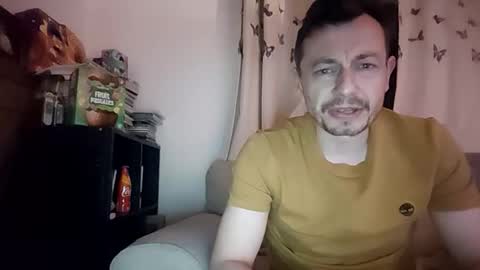 doveyfinn88 online show from May 10, 2026, 9:20 pm