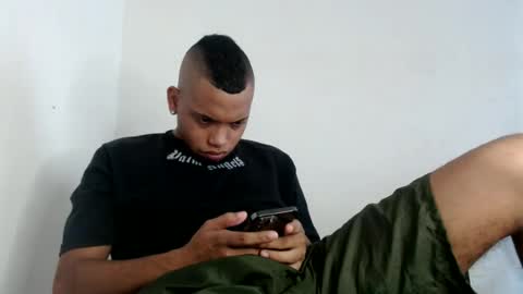 Snapshot of drako_monstercock chatting on July 3, 2026, 4:02 pm drako_monstercock online show from July 3, 2026, 4:02 pm