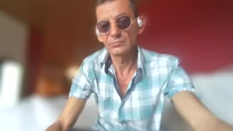 Dreambob online show from July 9, 2026, 8:07 am