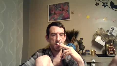 Snapshot of dreamguy38 chatting on January 28, 2025, 4:50 am dreamguy38 online show from January 28, 2025, 4:50 am