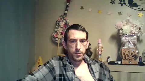 Snapshot of dreamguy38 chatting on November 9, 2025, 5:39 am dreamguy38 online show from November 9, 2025, 5:39 am