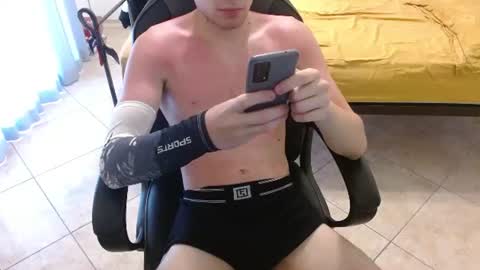 Snapshot of dreammicok chatting on August 5, 2026, 10:51 am DreamBoy online show from August 5, 2026, 10:51 am