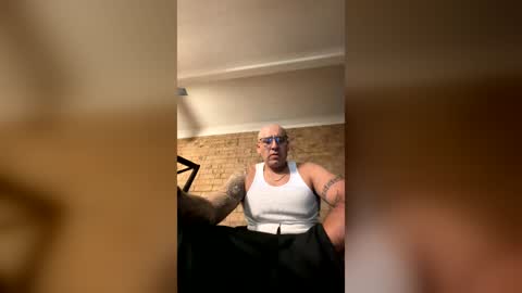 drifter213371497 online show from June 17, 2026, 3:53 am