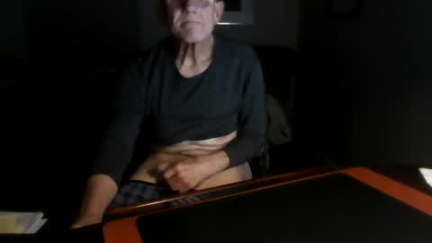 DublNikl online show from December 31, 2024, 7:42 am