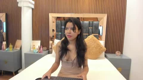 Dulce online show from May 20, 2026, 12:00 pm
