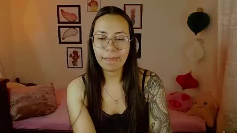 Snapshot of dulcemaria_alvarez22 chatting on March 18, 2026, 2:04 am Dulce online show from March 18, 2026, 2:04 am