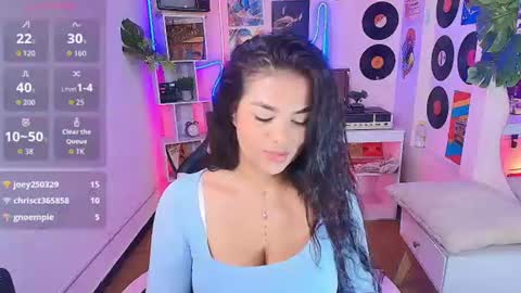 duulce_mia online show from June 16, 2026, 11:24 am
