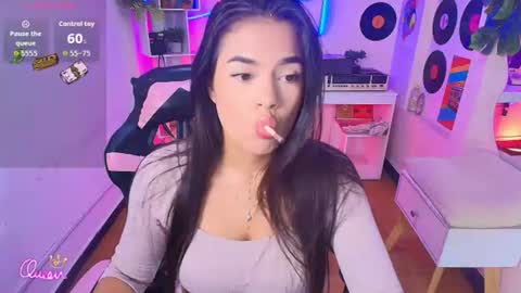 duulce_mia online show from July 11, 2026, 11:13 am