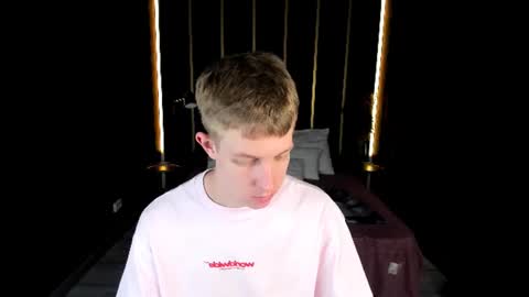 Snapshot of dylan_norton chatting on July 13, 2026, 6:27 am Dylan online show from July 13, 2026, 6:27 am