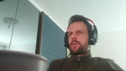 eaglecrm online show from December 20, 2025, 8:54 am