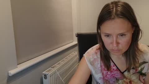 Nadia Ferreira  online show from June 18, 2026, 9:30 pm
