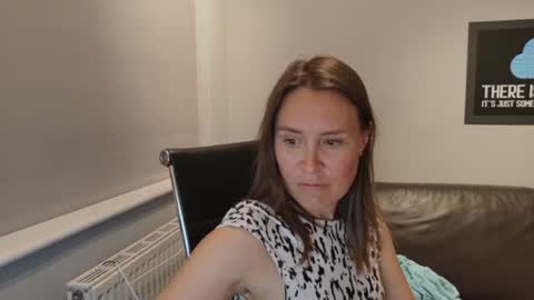 Nadia Ferreira  online show from June 19, 2026, 9:51 pm