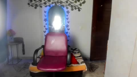 ebony_luna1 online show from July 15, 2026, 8:03 pm