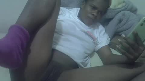 ebony_pearl59 online show from July 8, 2026, 7:46 am