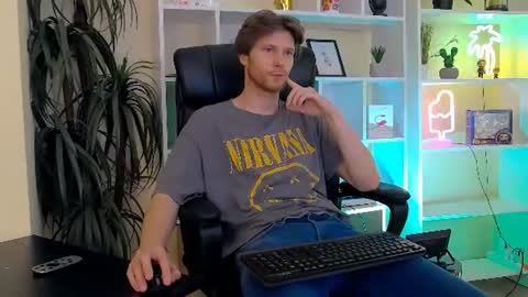 Snapshot of eddie_baker chatting on July 19, 2026, 11:52 pm eddie_baker online show from July 19, 2026, 11:52 pm