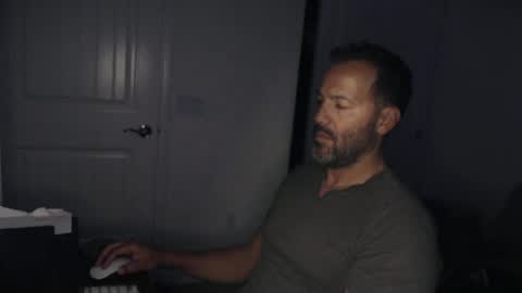 Snapshot of edge_masters chatting on June 28, 2026, 3:12 am EdgeM online show from June 28, 2026, 3:12 am