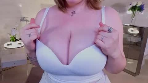 ednaadamse online show from July 14, 2026, 9:58 am