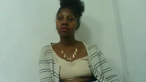 edwige770943 online show from June 9, 2026, 4:51 pm