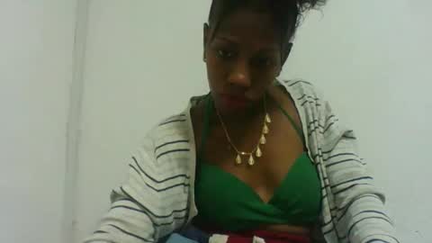 edwige770943 online show from June 11, 2026, 2:33 am