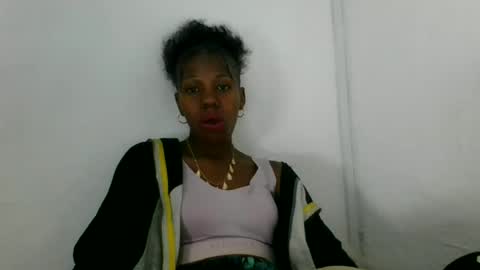 edwige770943 online show from July 5, 2026, 4:19 am