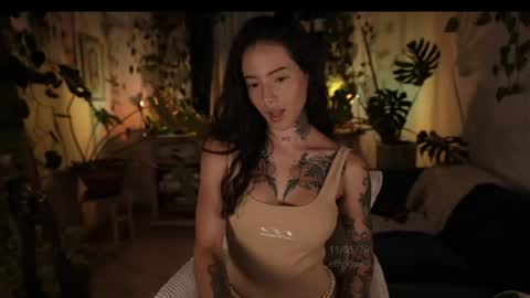 Effy online show from May 12, 2026, 1:03 am