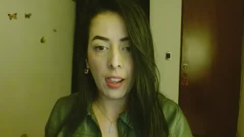 ela_3611 online show from June 26, 2026, 3:44 am