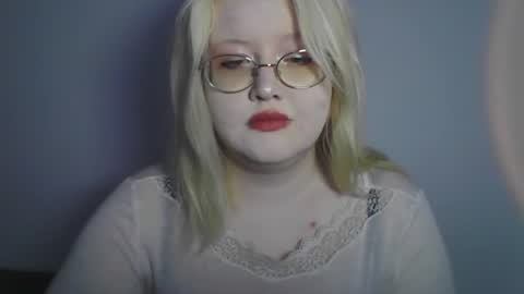 elayne_sweet online show from July 6, 2026, 5:59 am