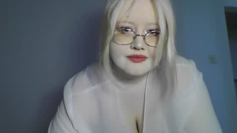 elayne_sweet online show from July 9, 2026, 6:06 am