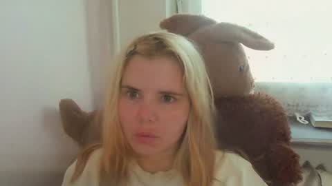 Snapshot of elenaflirt chatting on June 21, 2026, 3:14 pm Elena online show from June 21, 2026, 3:14 pm