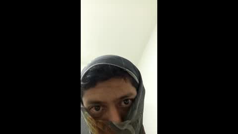 elflaco0469 online show from April 10, 2026, 5:12 am