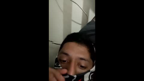 elflaco0469 online show from April 14, 2026, 6:47 pm