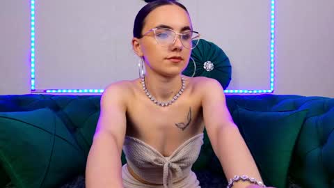 Elia online show from June 3, 2026, 2:33 pm