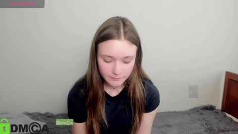 elina_x online show from June 1, 2026, 2:08 pm
