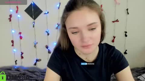 elina_x online show from June 8, 2026, 2:50 pm
