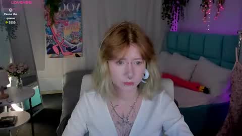 Elira Vane online show from July 1, 2026, 2:57 am