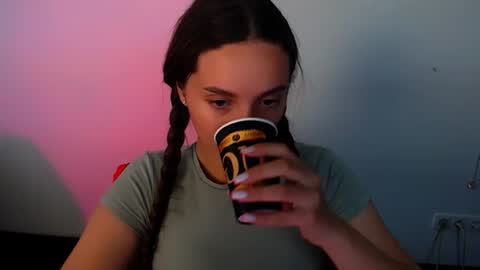 elizsun online show from June 24, 2026, 8:57 am