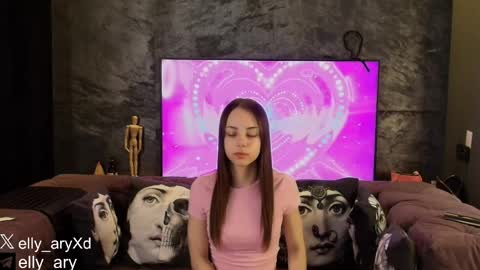 elly_ary online show from March 31, 2026, 12:12 am