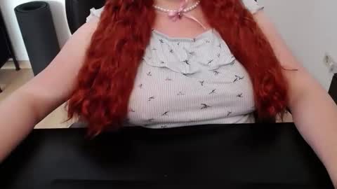 Elly online show from May 18, 2026, 12:55 pm