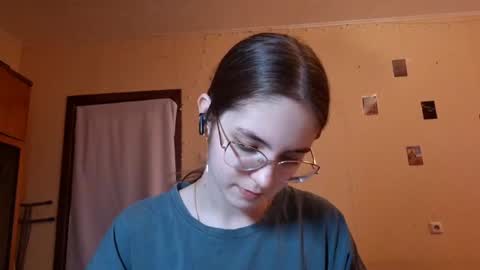 Kate online show from June 12, 2026, 9:08 am