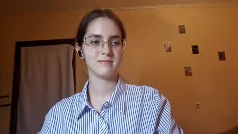 Kate online show from June 16, 2026, 2:09 pm