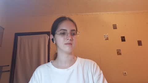 Kate online show from June 22, 2026, 12:46 pm