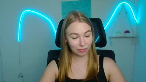 Emilia online show from July 9, 2026, 5:55 am