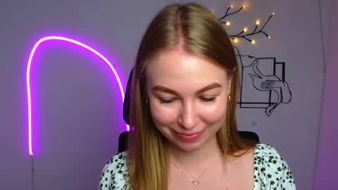 Emilia online show from July 16, 2026, 5:57 am