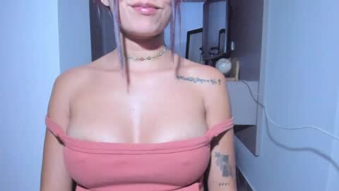 emilly online show from May 11, 2026, 11:13 pm