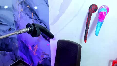 emily_evol online show from July 7, 2026, 11:58 am