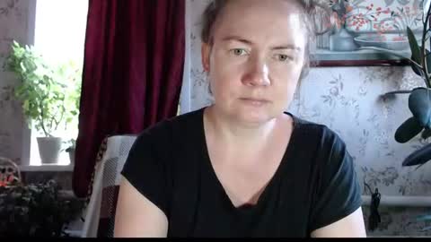 EmilyDoth online show from June 17, 2026, 8:17 am