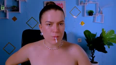 emma_dark_ online show from July 12, 2026, 9:22 am