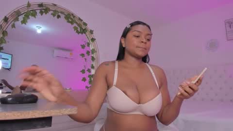 Emma online show from November 14, 2025, 12:37 pm
